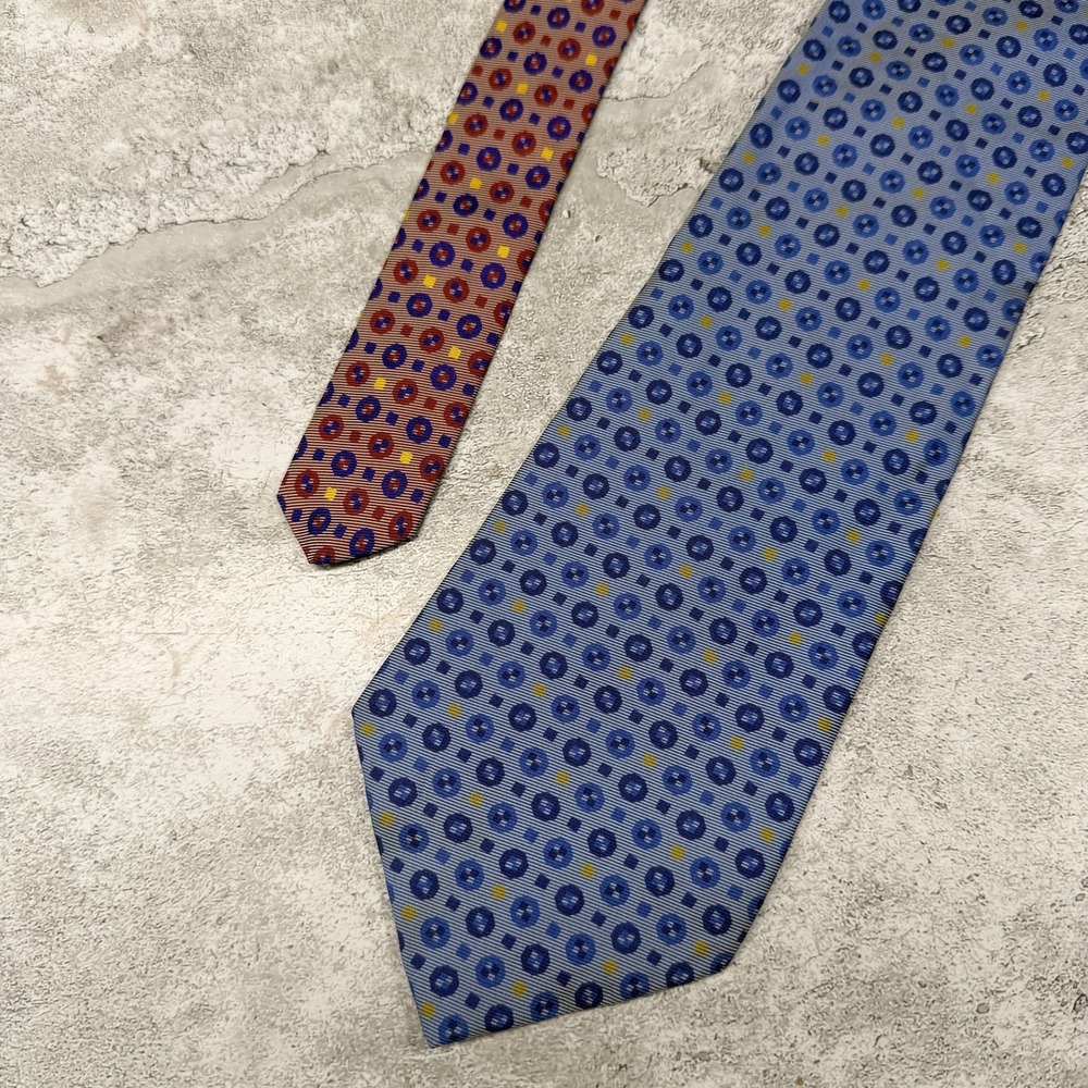 Tommy Hilfiger 100% Silk Tie Mens One Size Blue Geometric‎ Made In USA Necktie